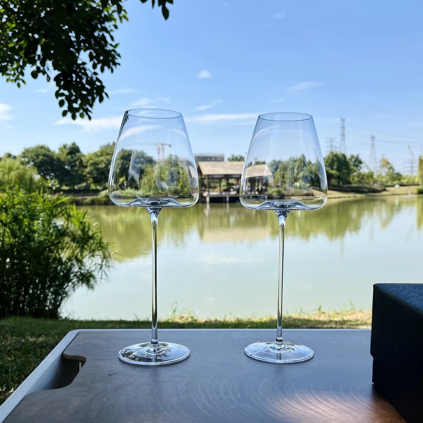 Thin Crystal Wine Glass Set